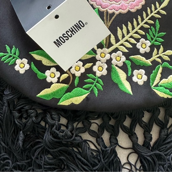 Moschino vintage fringes bag excellent condition embroidery & leather to die4🔝 - Picture 9 of 10